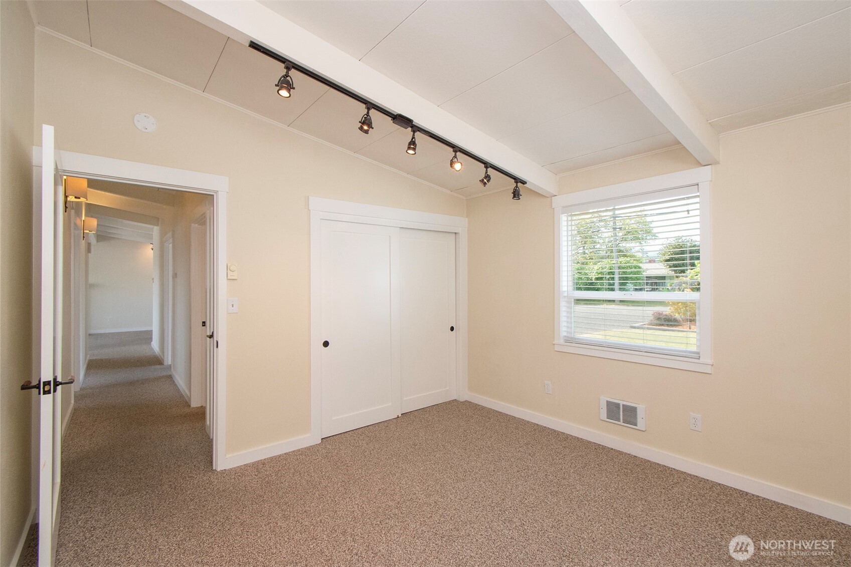 405 W Bell Street Sequim WA 98382