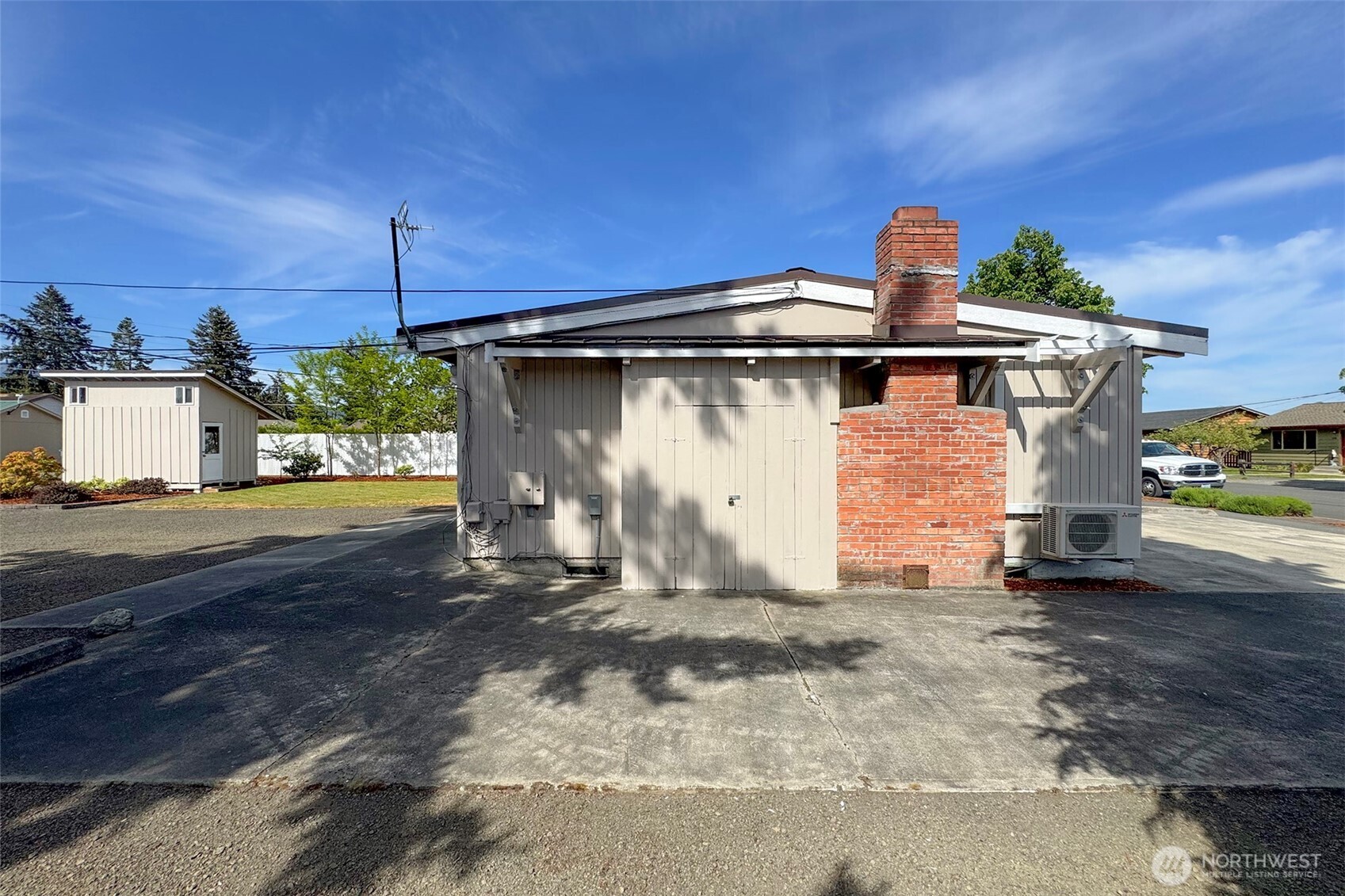 405 W Bell Street Sequim WA 98382
