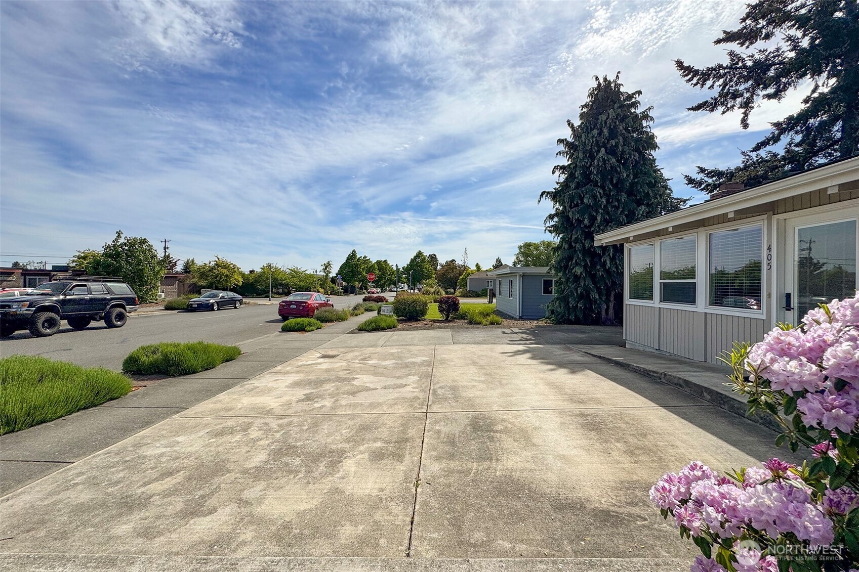 405 W Bell Street Sequim WA 98382