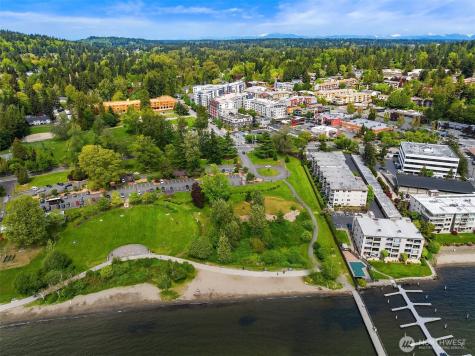 9833 NE 120th Place Kirkland WA 98034