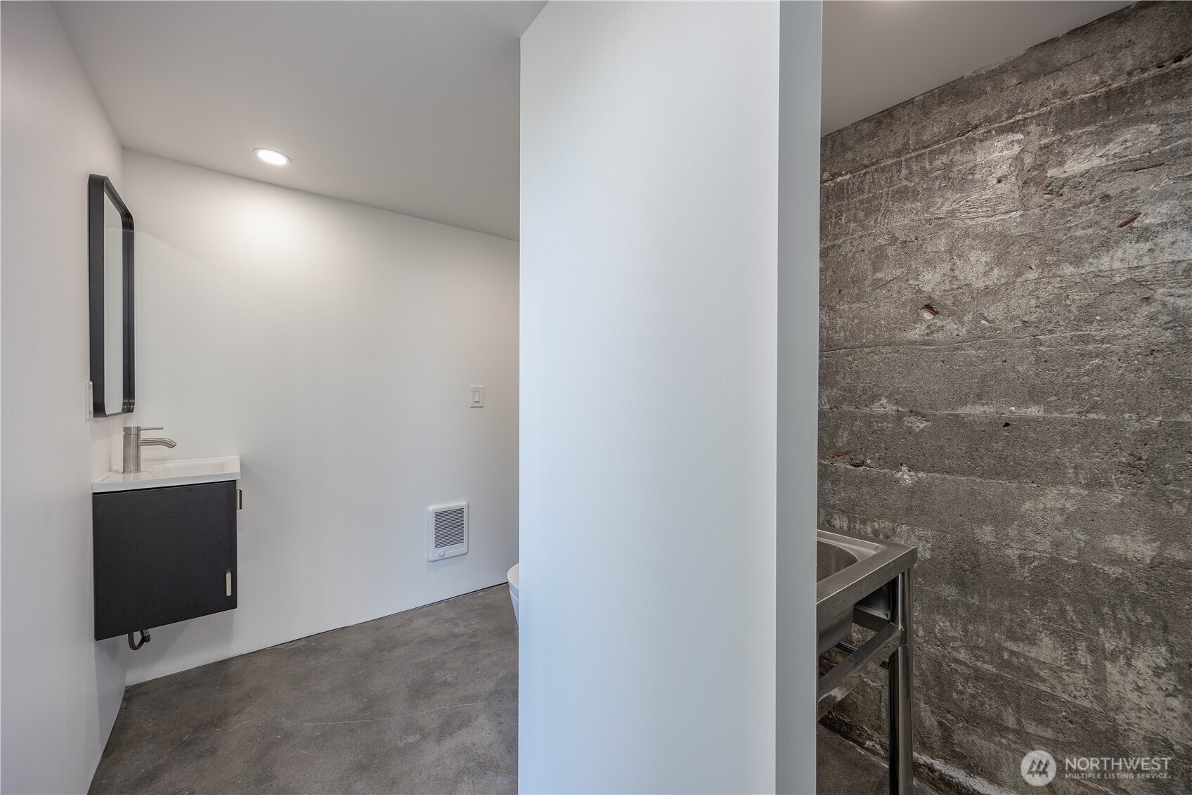 103 Allen Street Kelso WA 98626
