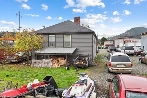 2401 Old Highway 99 S Road Mount Vernon WA 98273