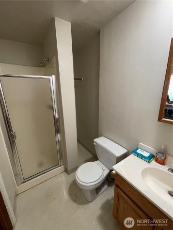 2606 E Main Puyallup WA 98372