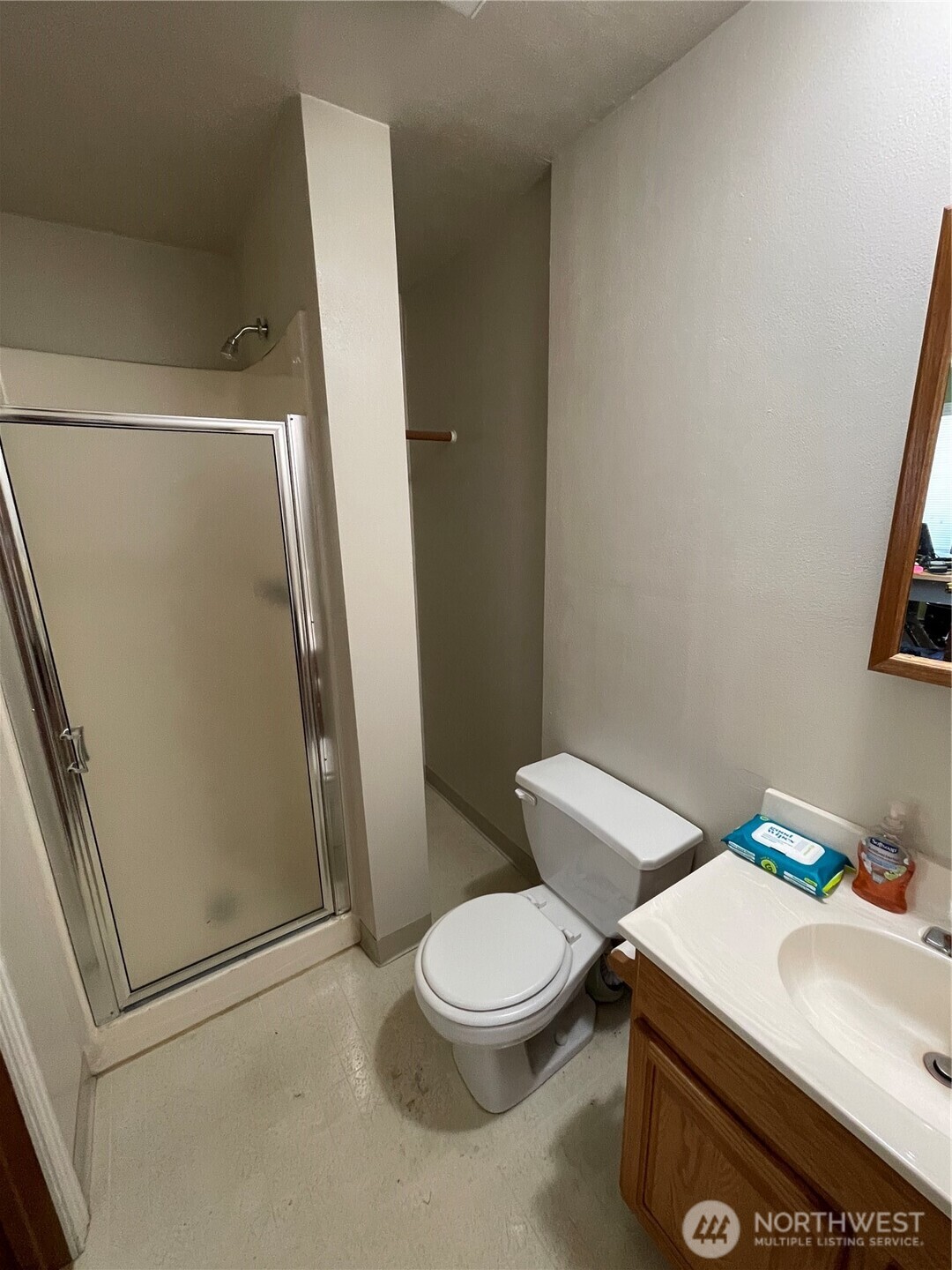 2606 E Main Puyallup WA 98372