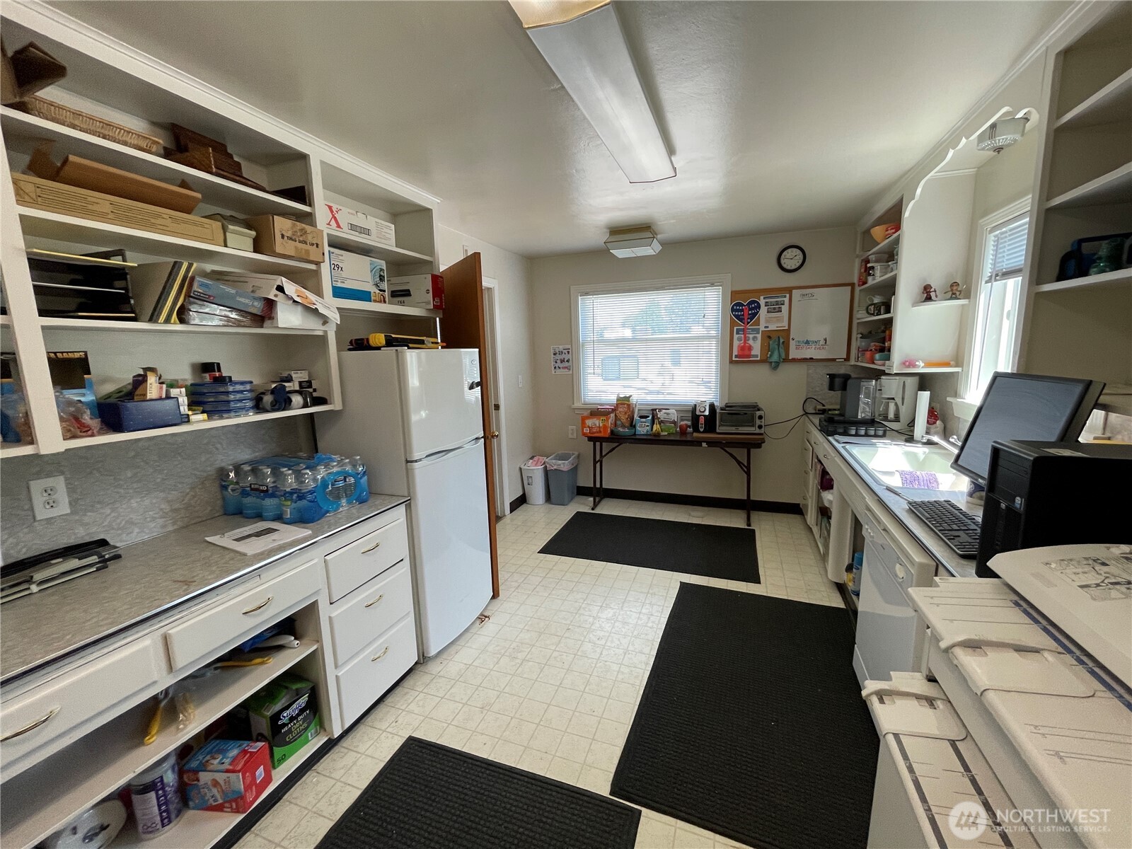 2606 E Main Puyallup WA 98372