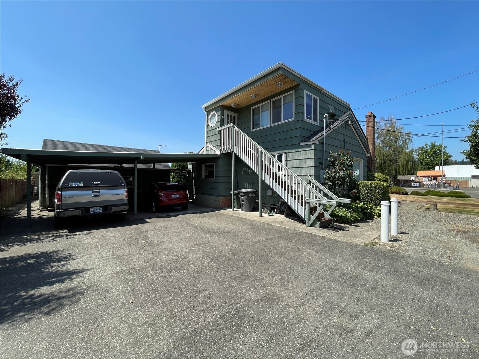 2606 E Main Puyallup WA 98372