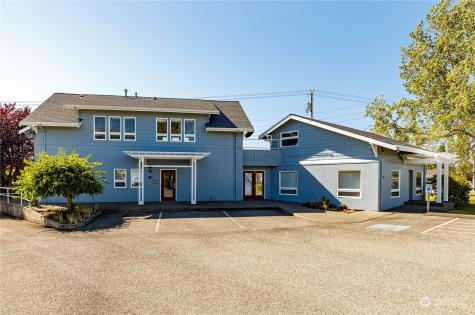 35 SE Ely Street Oak Harbor WA 98277