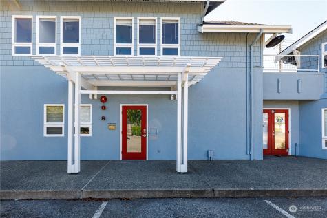 35 SE Ely Street Oak Harbor WA 98277