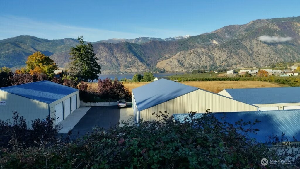 387 Chase Avenue Manson WA 98831