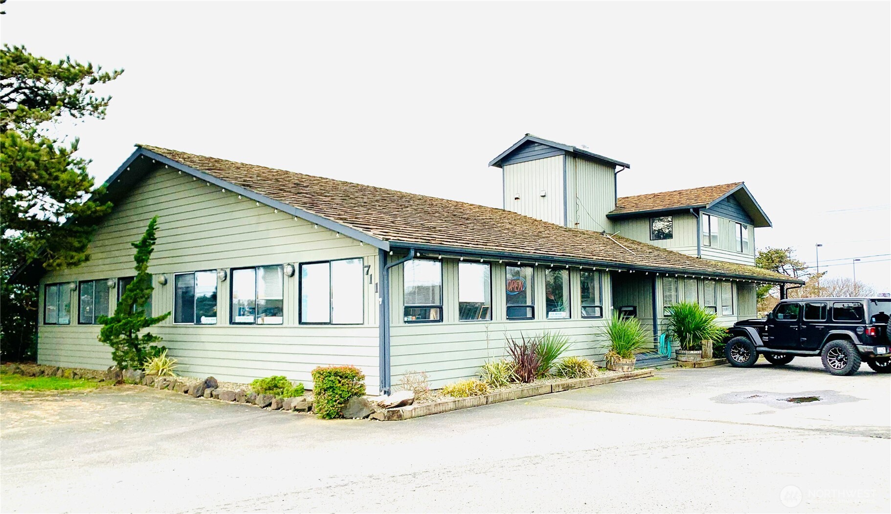 711 Point Brown Avenue NW Ocean Shores WA 98569