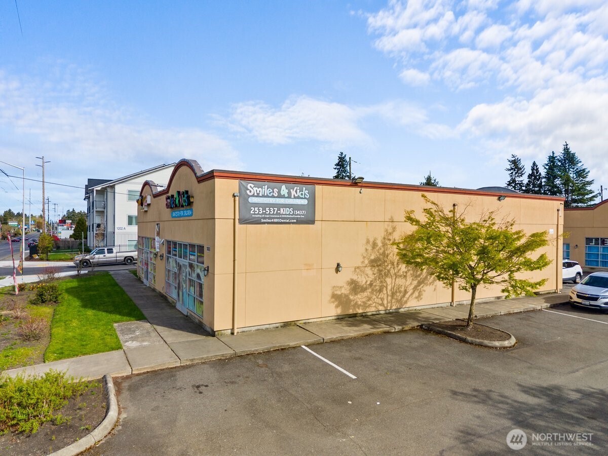 1148 72nd Street E Tacoma WA 98404