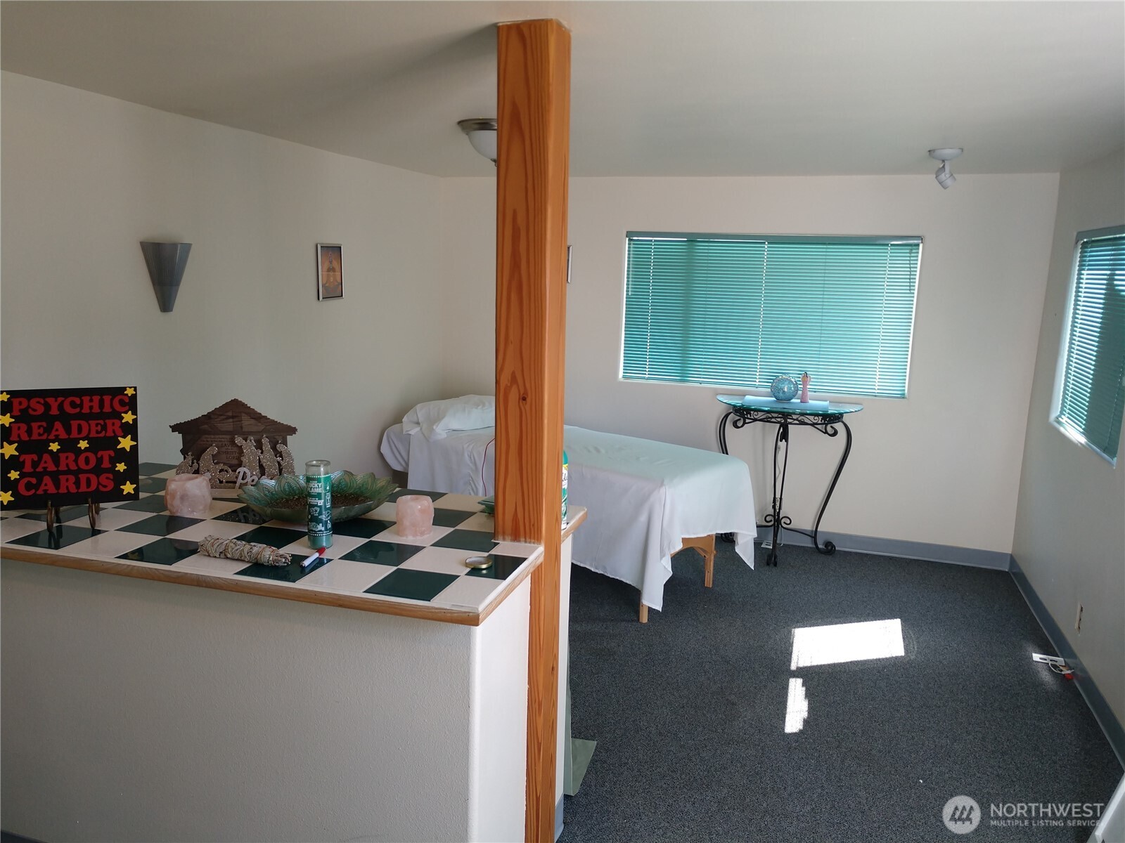 9176 State Route 525 Clinton WA 98236