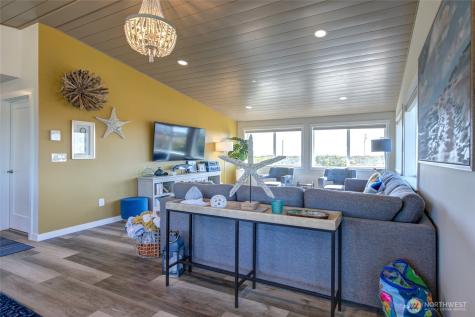 1042 Point Brown Avenue SE Ocean Shores WA 98569