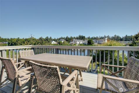 1042 Point Brown Avenue SE Ocean Shores WA 98569