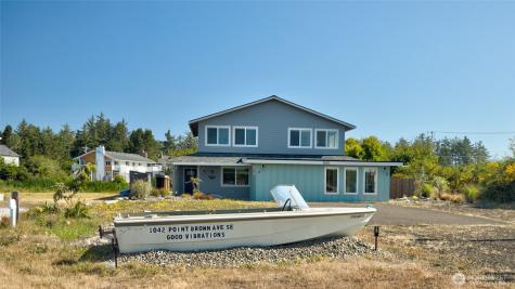 1042 Point Brown Avenue SE Ocean Shores WA 98569