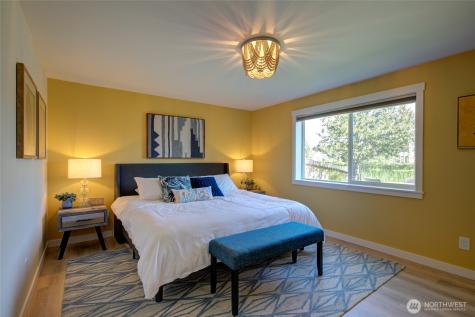 1042 Point Brown Avenue SE Ocean Shores WA 98569