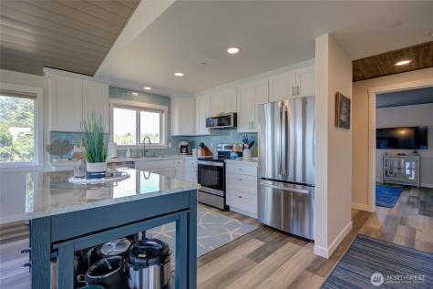 1042 Point Brown Avenue SE Ocean Shores WA 98569