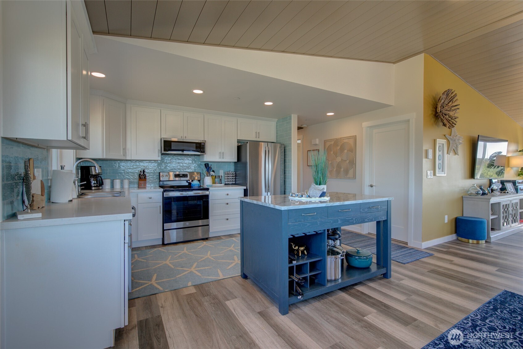 1042 Point Brown Avenue SE Ocean Shores WA 98569