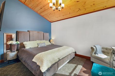 111 W Bell Street Sequim WA 98382