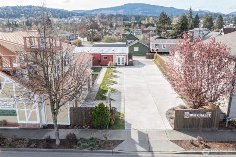 111 W Bell Street Sequim WA 98382