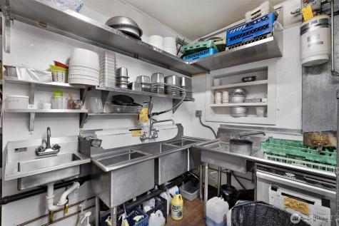 111 W Bell Street Sequim WA 98382