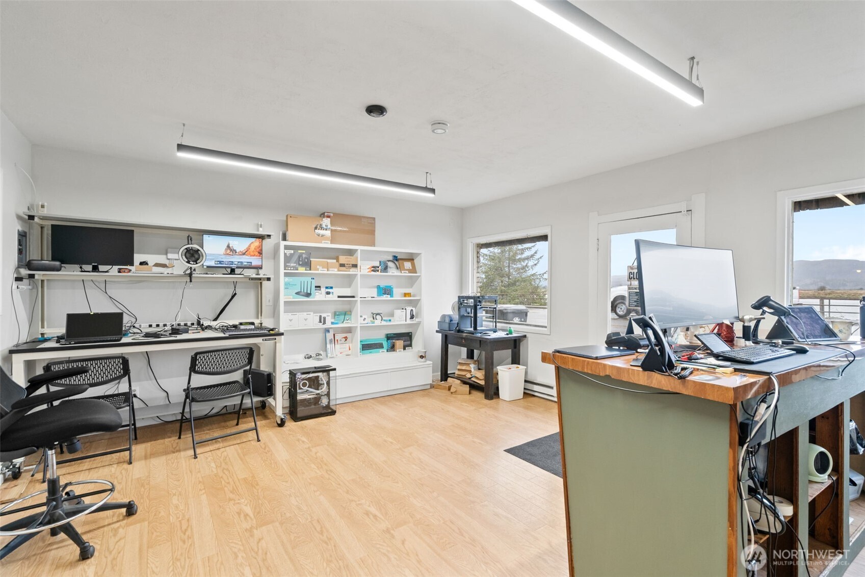 608 W Robert Bush Drive South Bend WA 98586