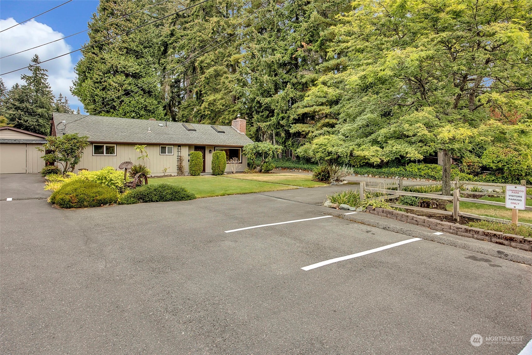 5717 186th Place SW Lynnwood WA 98037