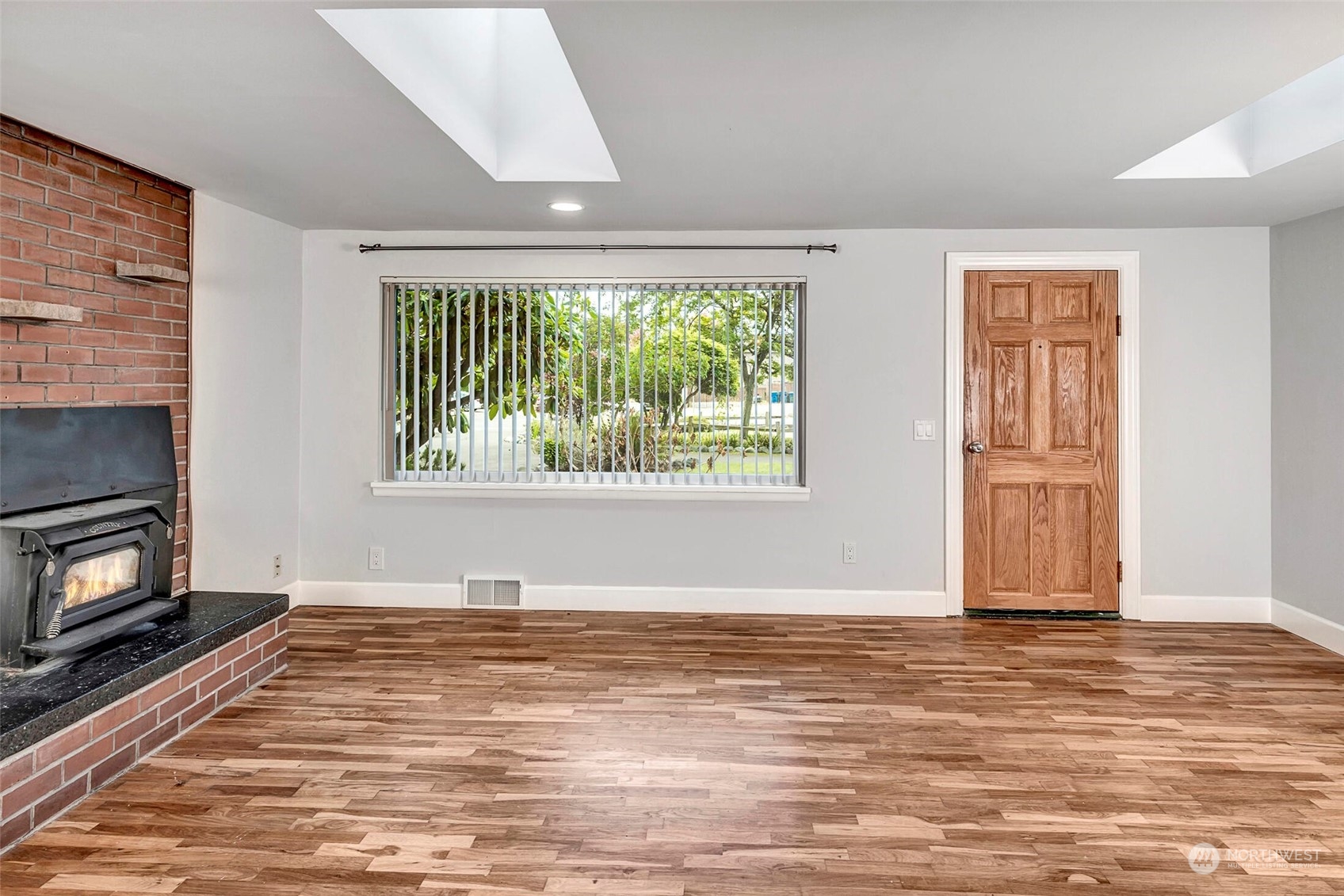 5717 186th Place SW Lynnwood WA 98037