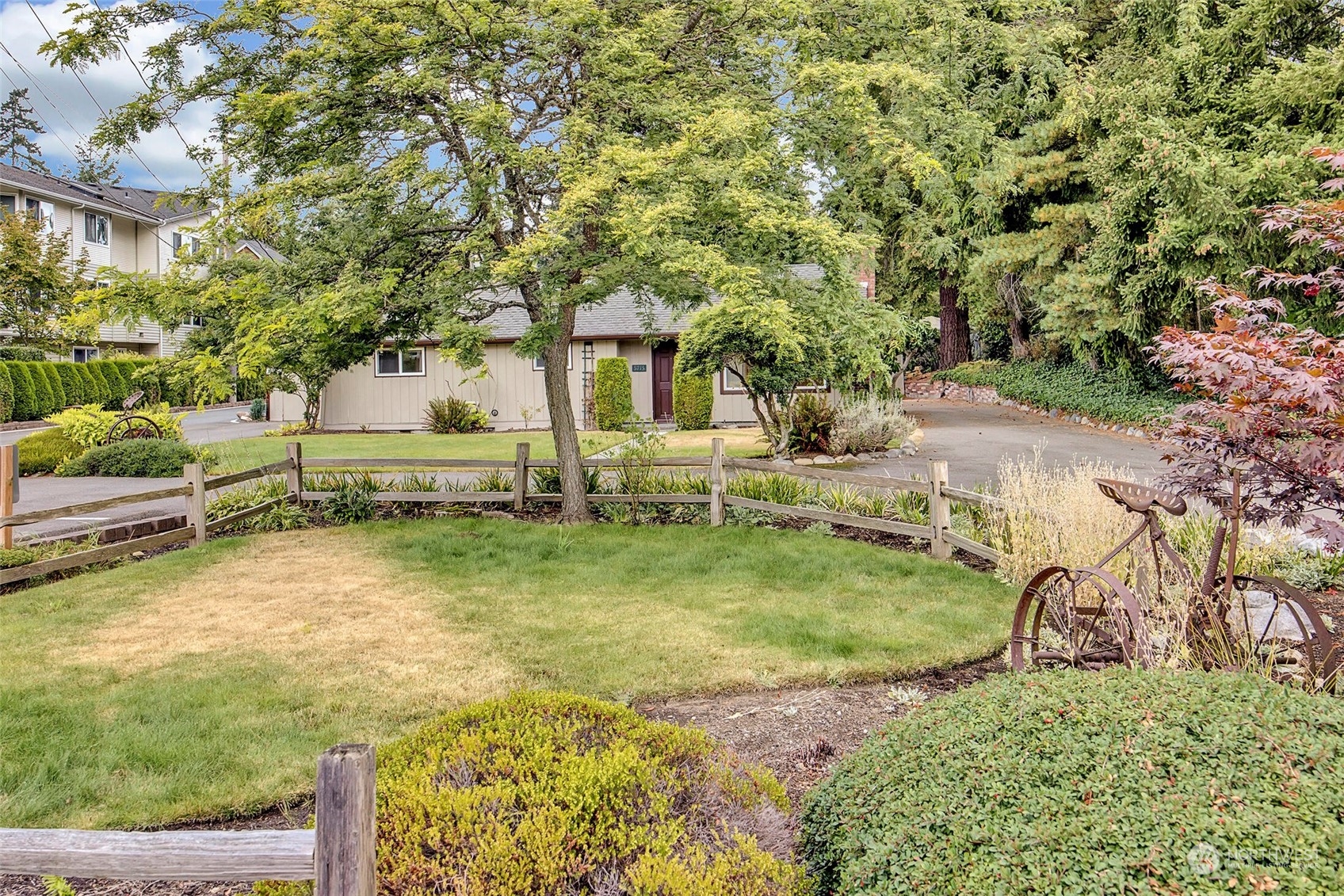 5717 186th Place SW Lynnwood WA 98037
