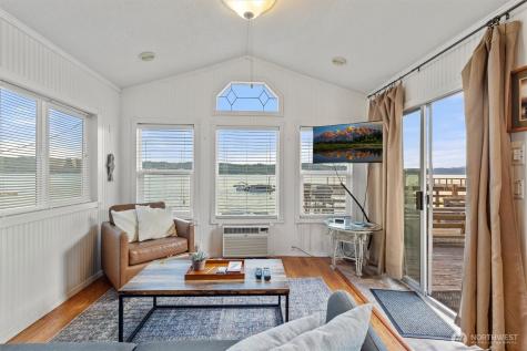 15781 NE North Shore Road Tahuya WA 98588