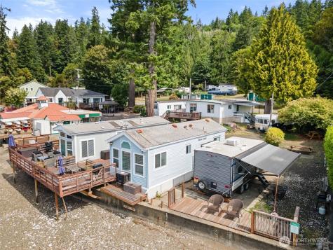 15781 NE North Shore Road Tahuya WA 98588
