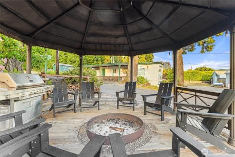 15781 NE North Shore Road Tahuya WA 98588