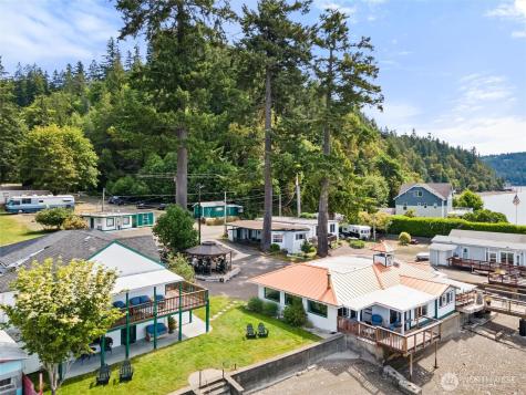 15781 NE North Shore Road Tahuya WA 98588