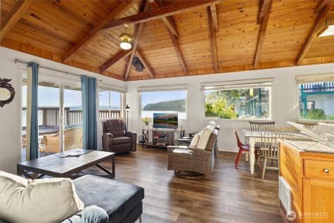 15781 NE North Shore Road Tahuya WA 98588
