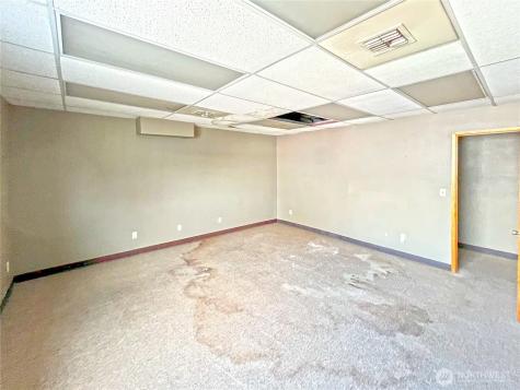 25 Main Street S Omak WA 98841