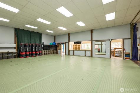 4494 SE Mile Hill Drive Port Orchard WA 98366