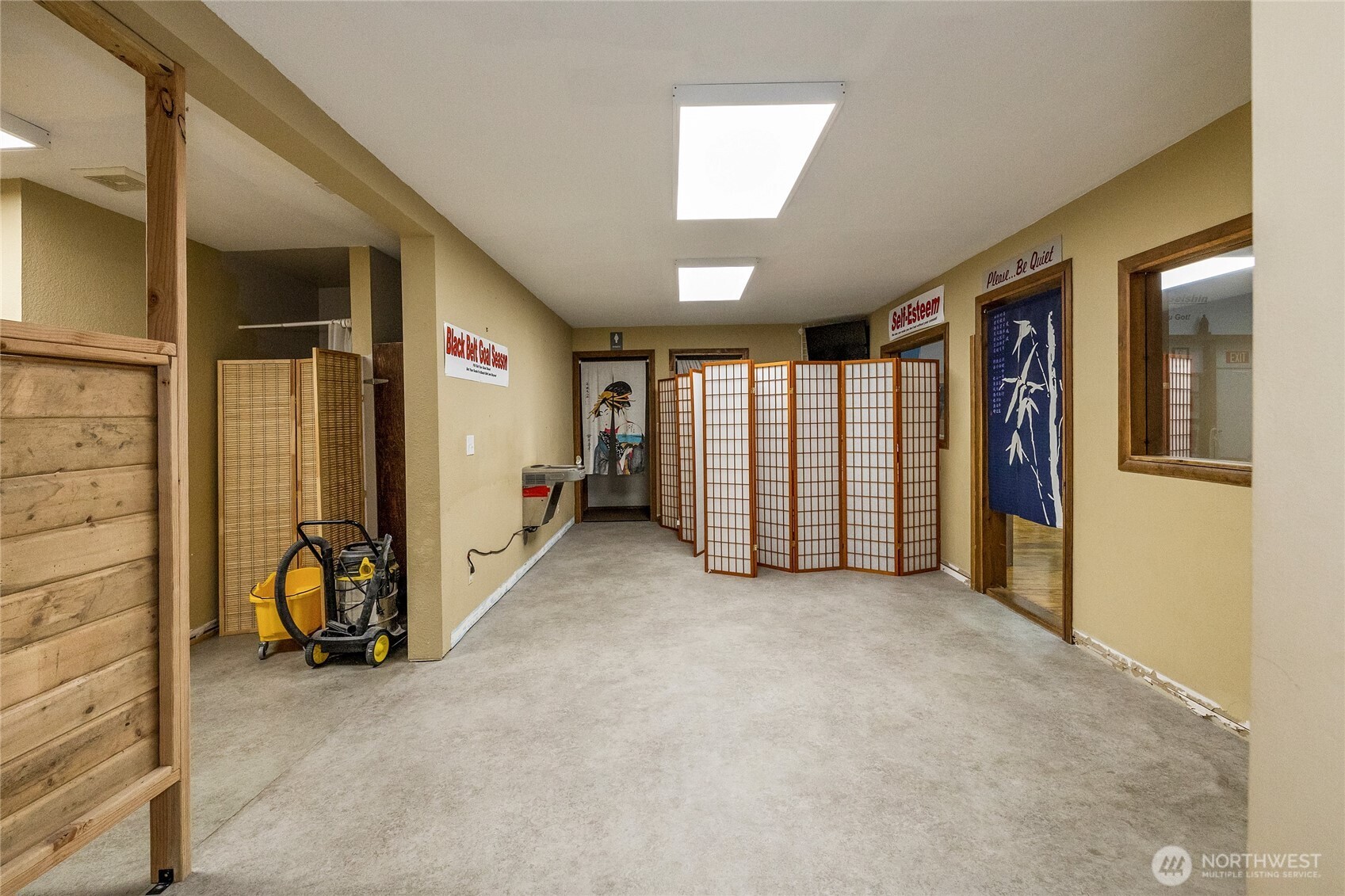 4494 SE Mile Hill Drive Port Orchard WA 98366