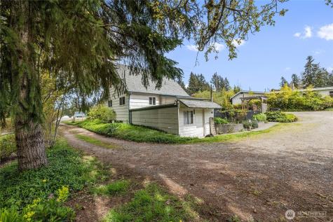 4494 SE Mile Hill Drive Port Orchard WA 98366