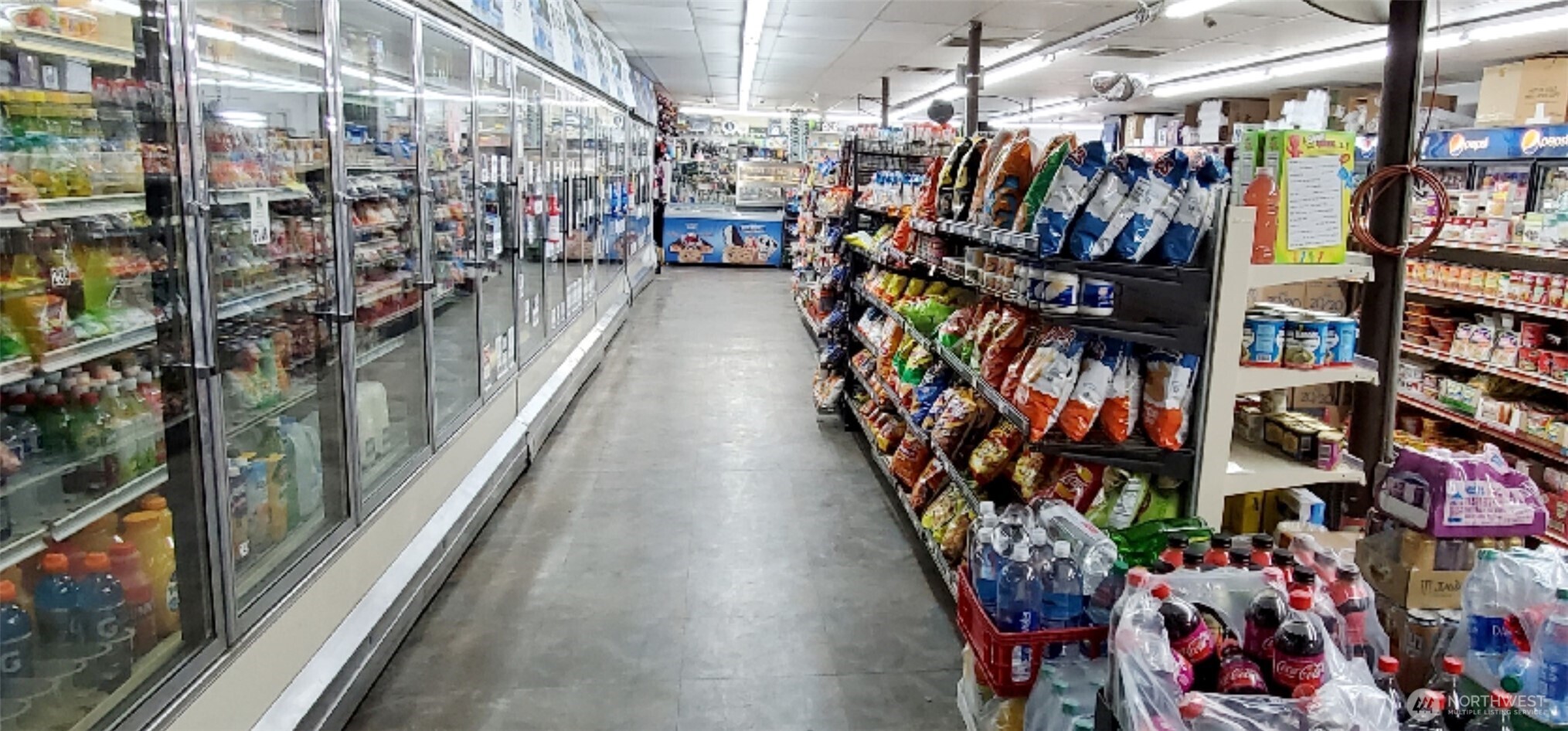 4641 N Track Road Wapato WA 98951