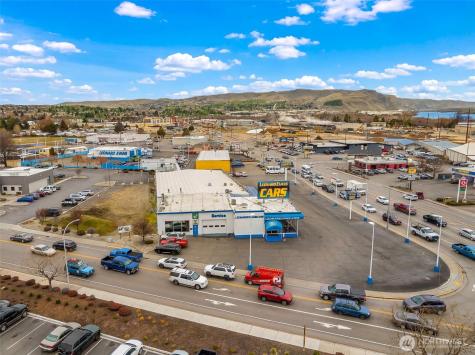 1424 N Wenatchee Avenue Wenatchee WA 98801