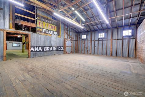 1318 Pioneer Highway Silvana WA 98287