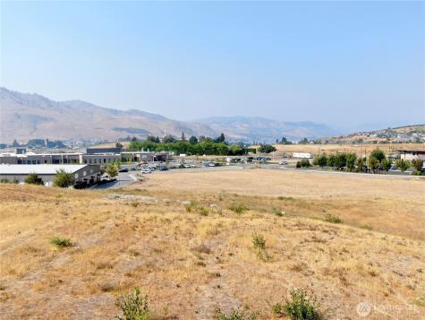 30 Isenhart Road Chelan WA 98816