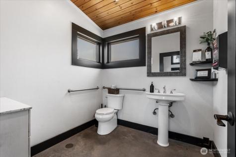 78 Swartout Road Manson WA 98831