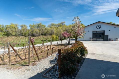 78 Swartout Road Manson WA 98831