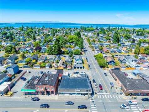 1906 Broadway Everett WA 98201