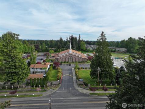 10622 8th Street E Edgewood WA 98372