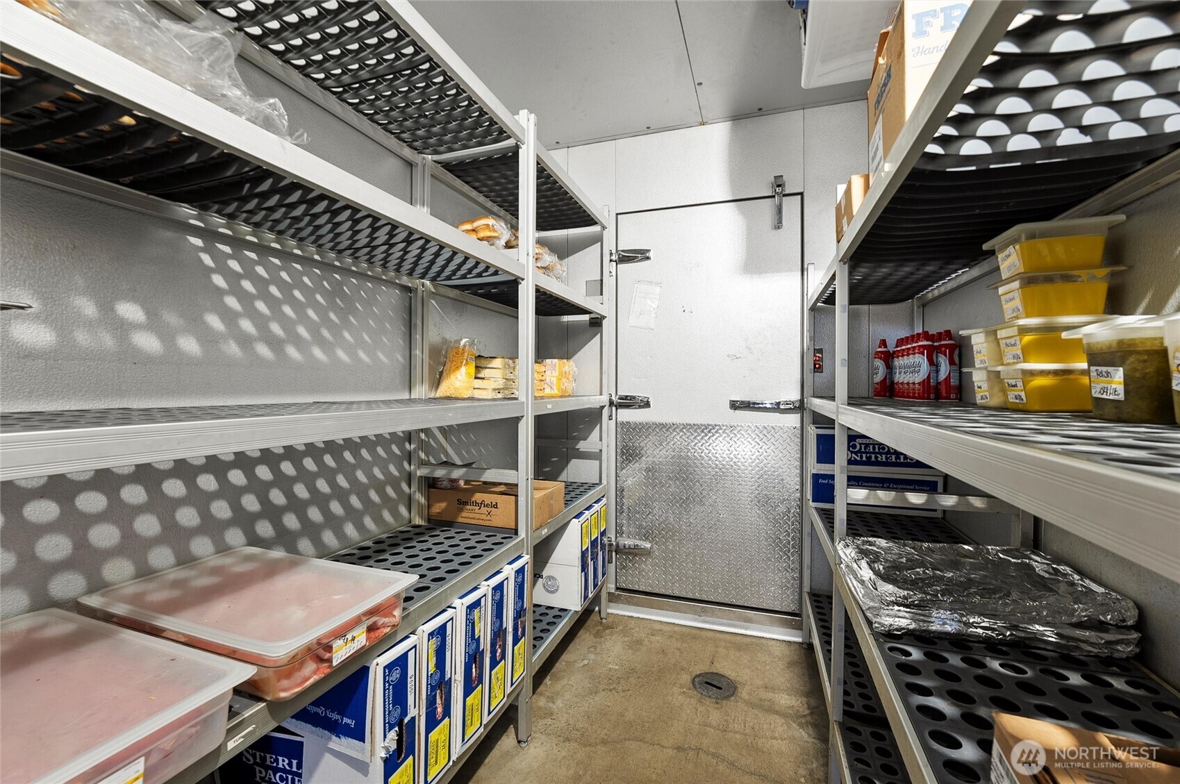 504 S Frontage Road George WA 98848