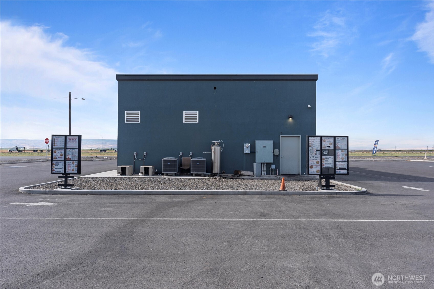 504 S Frontage Road George WA 98848