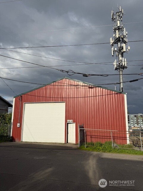 2408 39th Everett WA 98201