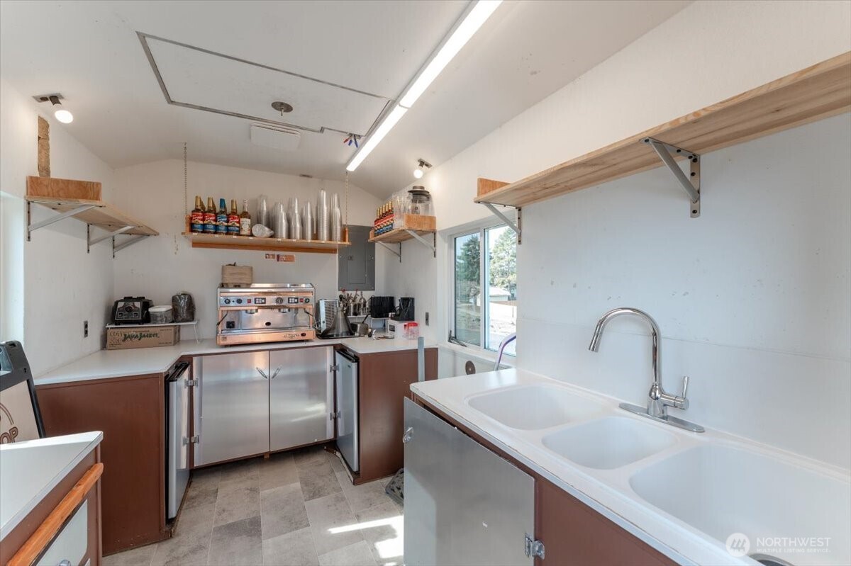 119 E Coulee Boulevard Electric City WA 99123